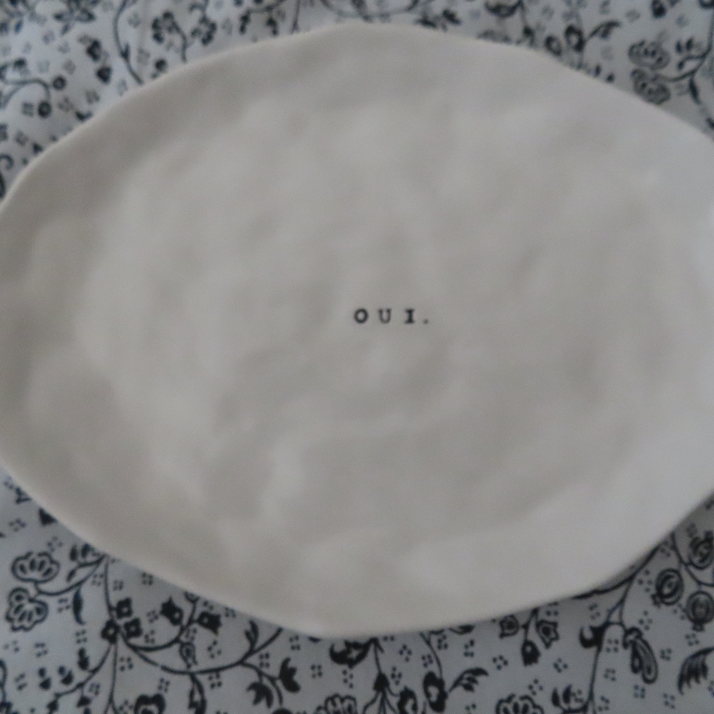 Retired Rae Dunn French OUI Textured Oval Plate vintage